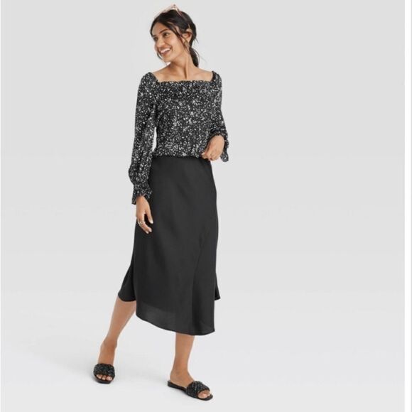 a.new.day black & white smocked on/off shoulder long sleeved top size M - Picture 3 of 10